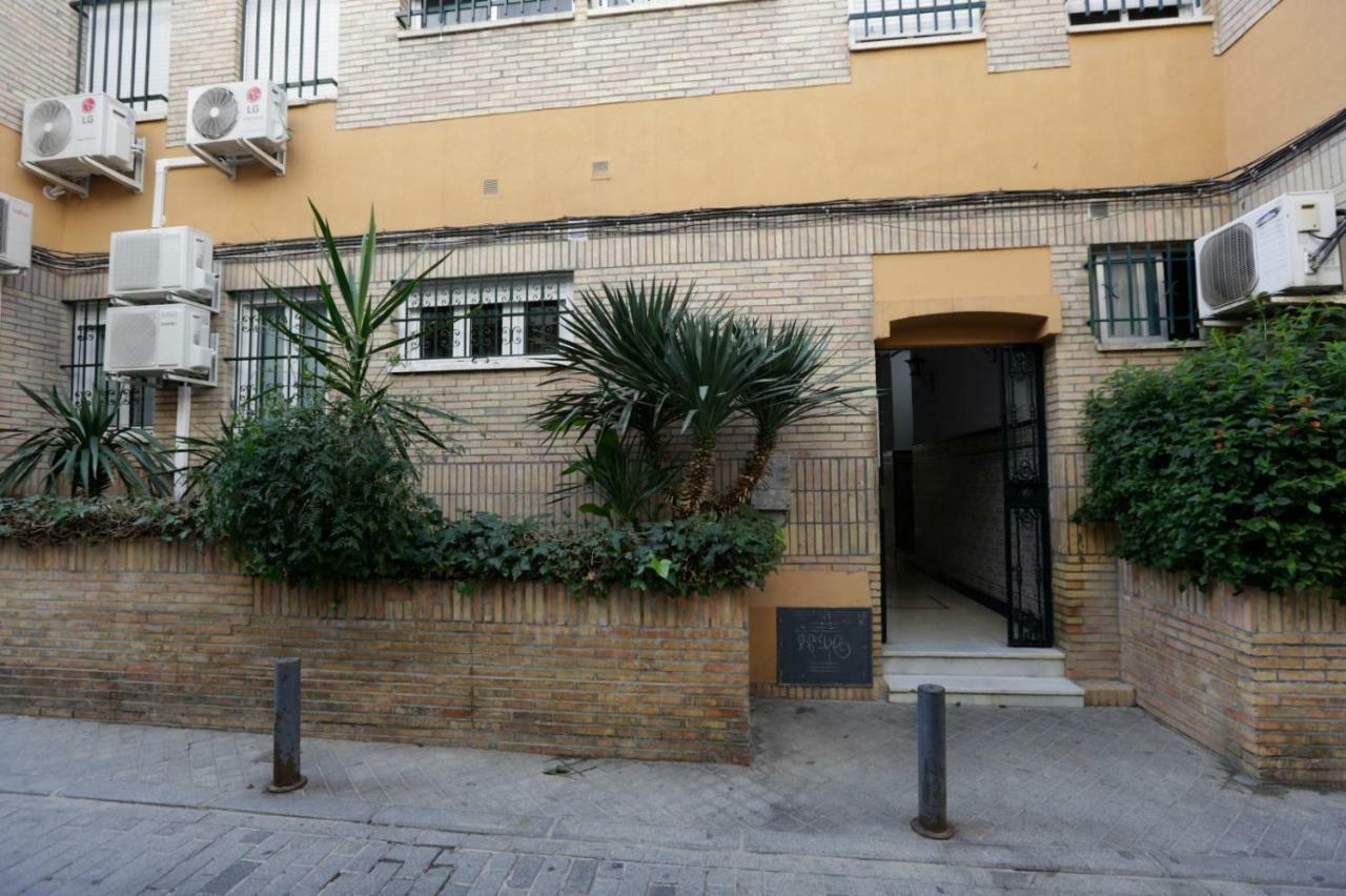 Brand New Charming Apartment Next To The River Sevilla Eksteriør bilde